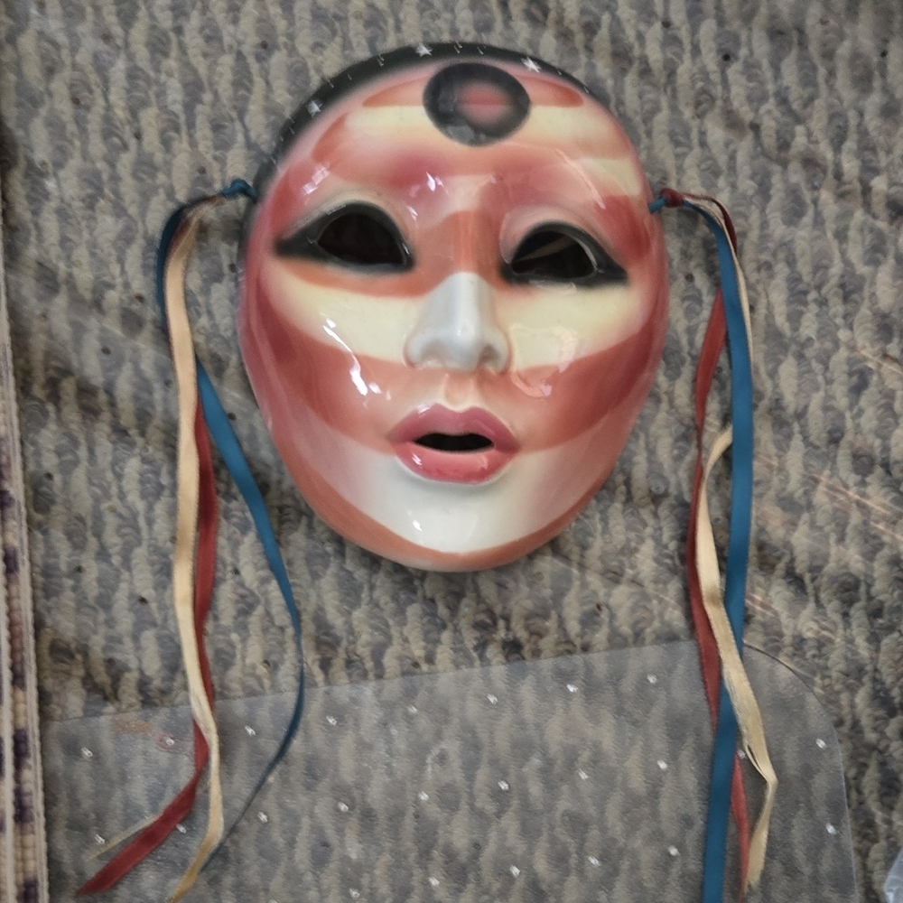 About Clay Art by Clay Mark Of San Francisco - Rings Of Saturn